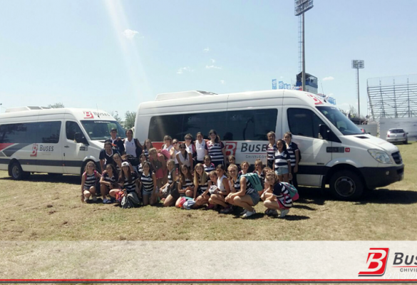 Con el equipo de hockey de Suipacha